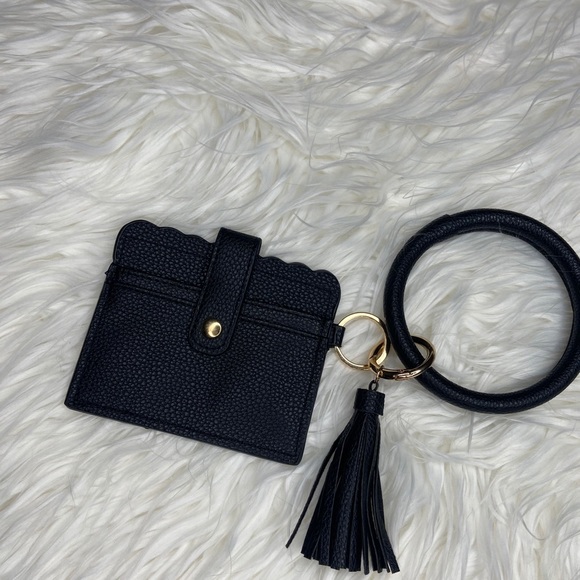 Halo Card Holder - Picture 1 of 3